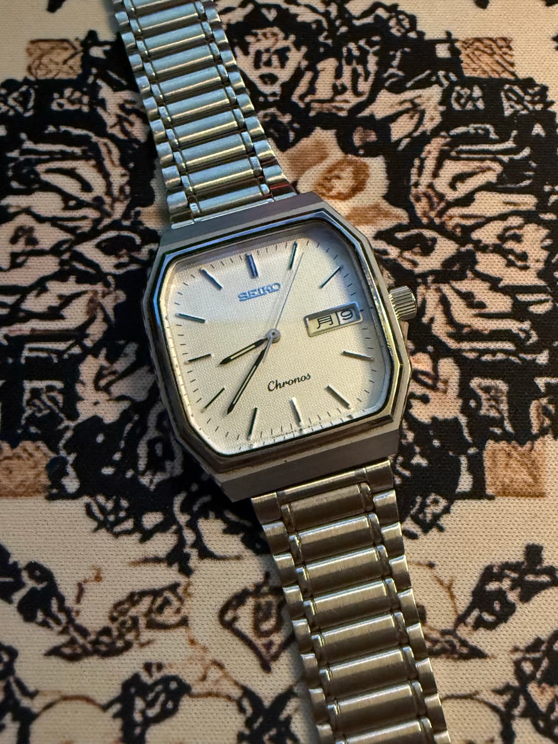 SEIKO 빈티지 쿼츠 시계 상품이미지1