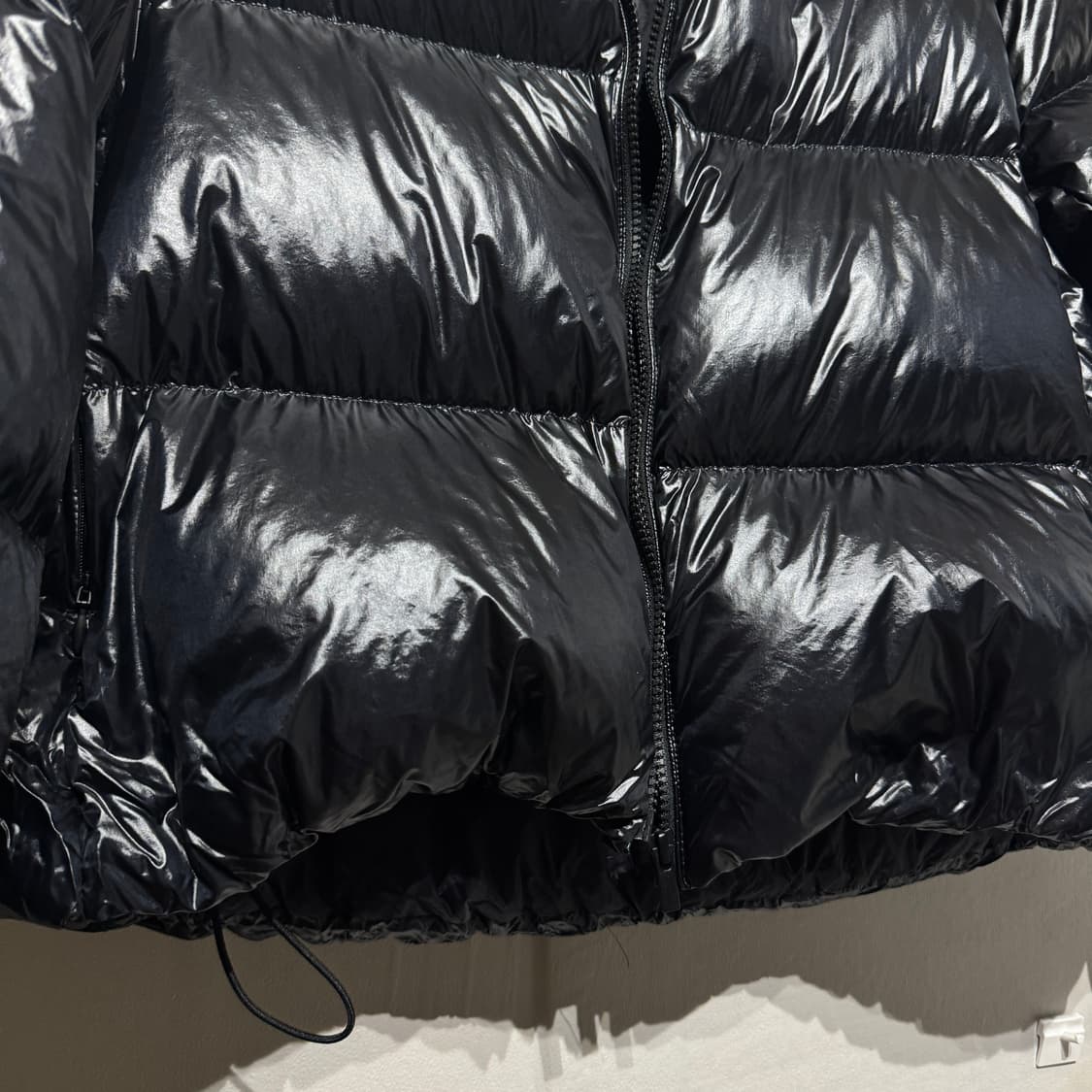 유니클로 울트라 라이트 다운 패딩 우먼즈 XL 블랙 상품이미지4