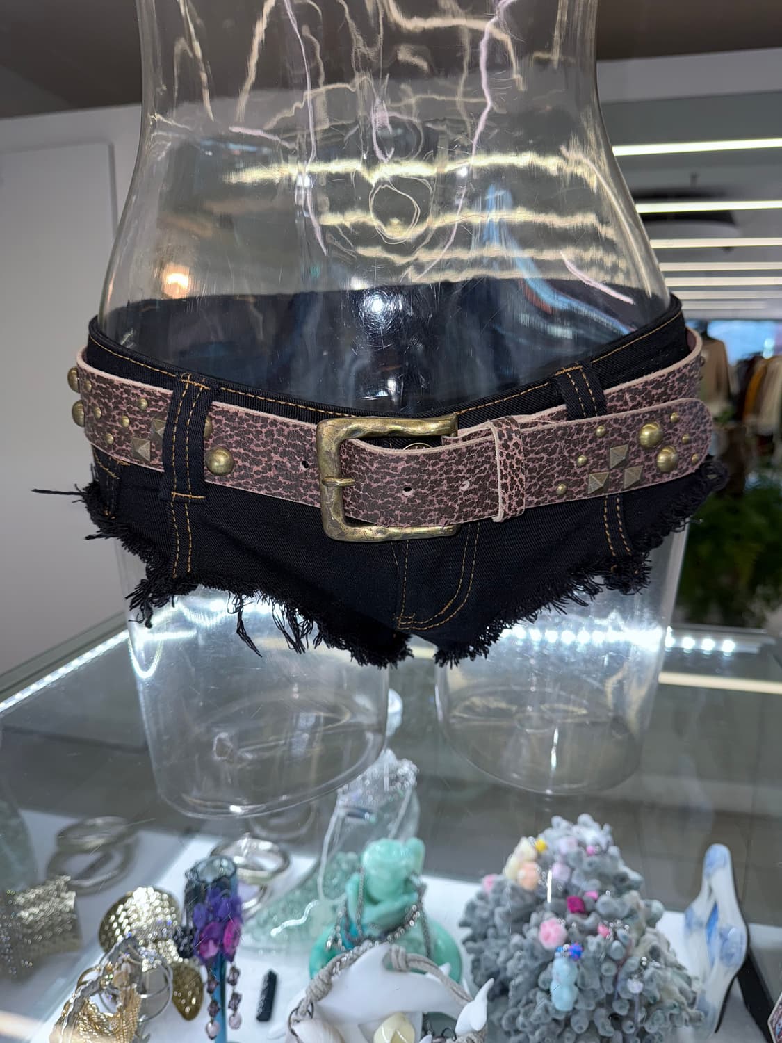 multi leather stud belt 상품이미지1