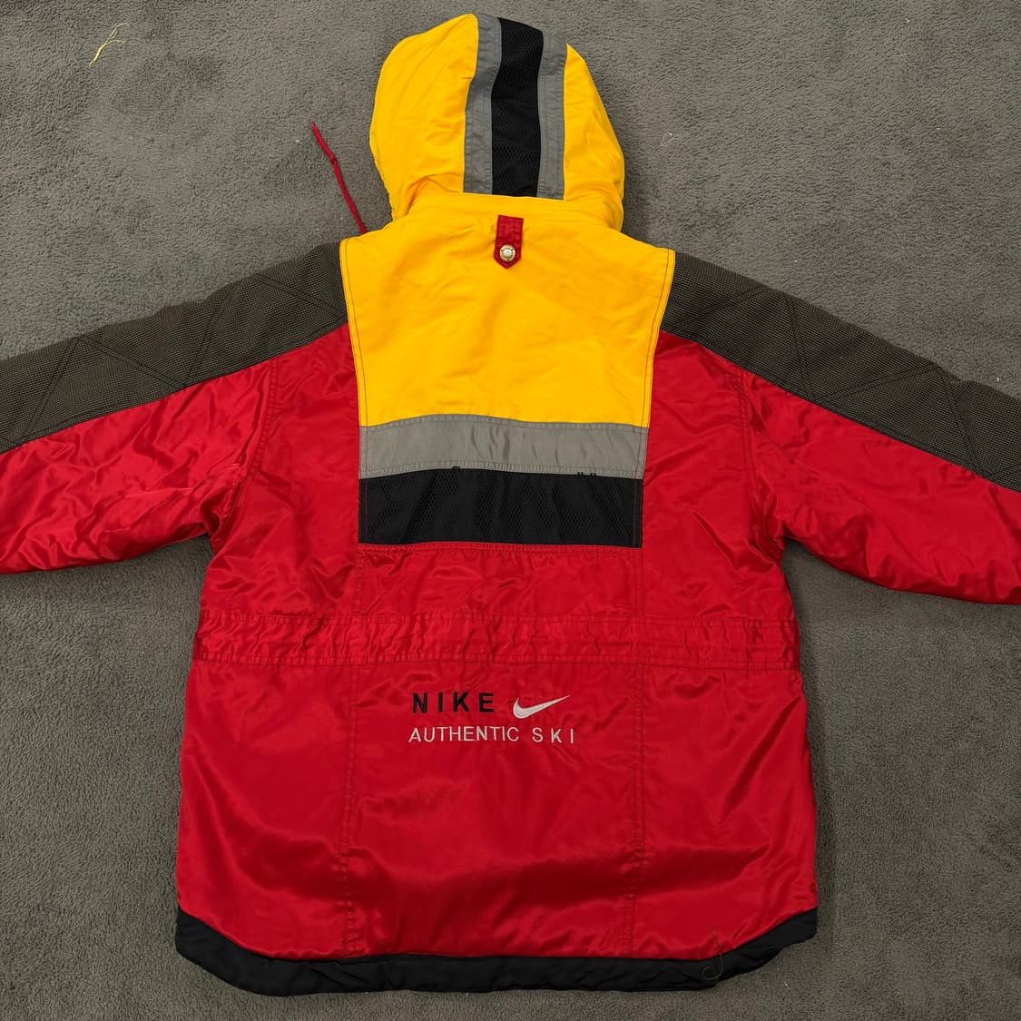 [ 정품/100 ] 90s 나이키 스우시 올드스쿨 멀티포켓 어센틱 점퍼 상품이미지3
