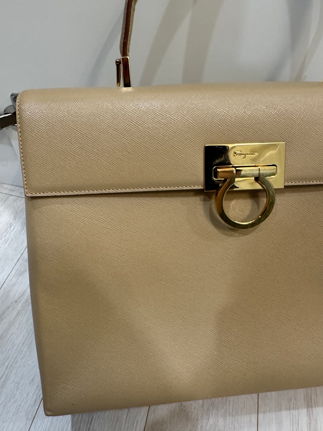 페라가모 켈리백 상품이미지2