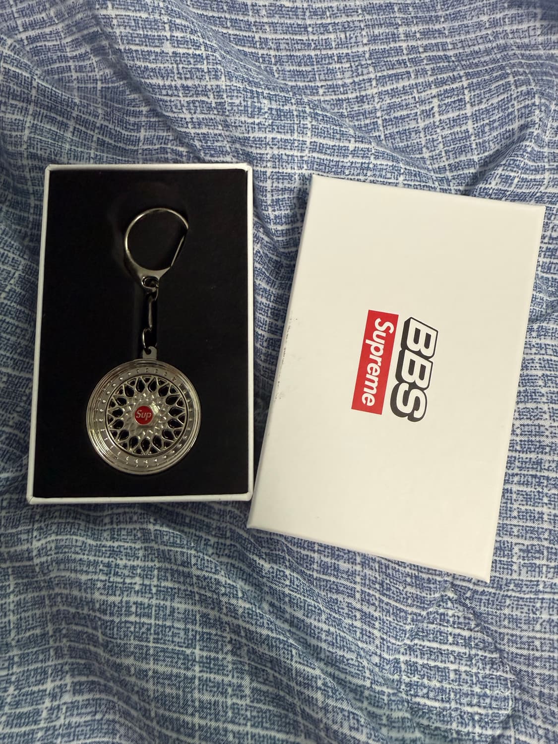 슈프림 x BBS RS 림 키체인 크롬 - 25FW 상품이미지1