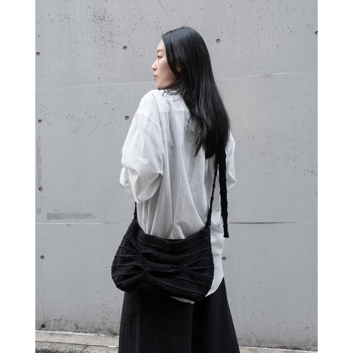 프로페서 이 Gathered Knit Bag Black 상품이미지9