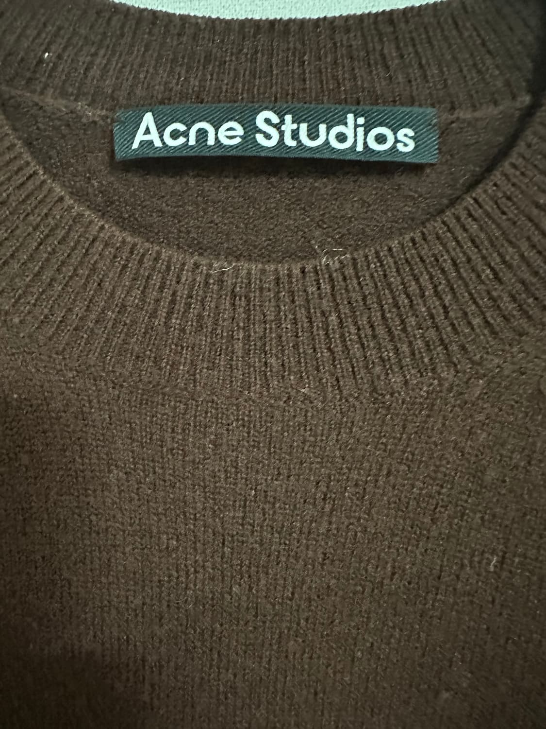 아크네 스튜디오 페이스 패치 브라운 울 니트 XXS 상품이미지5