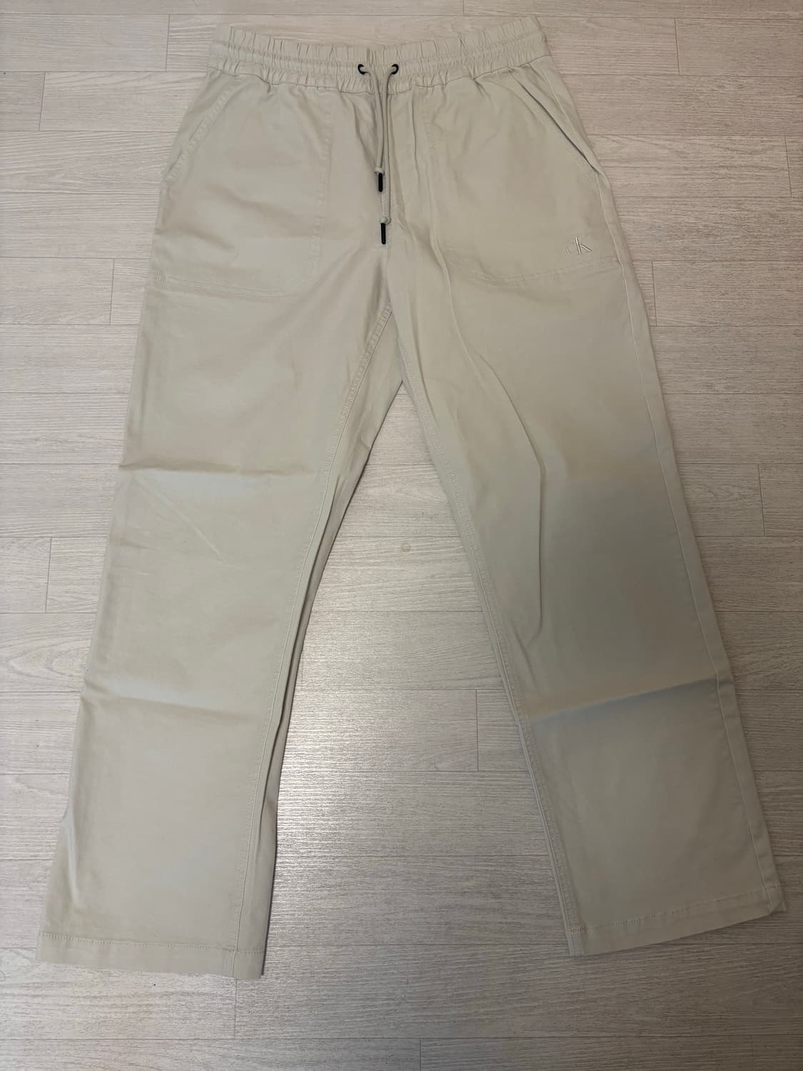 Calvin Klein 베이지 면바지 상품이미지1