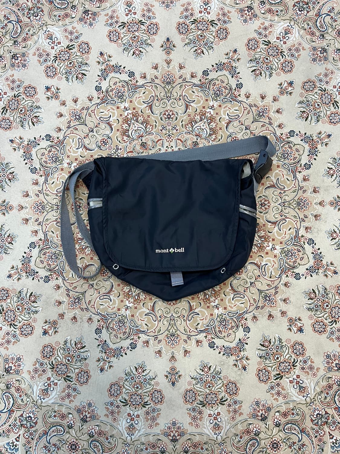 몽벨 00s 아카이브 메신저백 상품이미지2