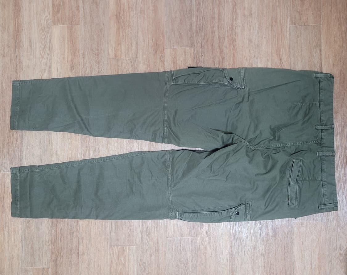 스톤아일랜드 카키 카고 33 상품이미지2