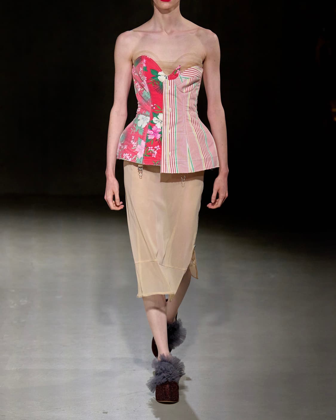Chika kisada 2025 ss flat form mules 상품이미지8