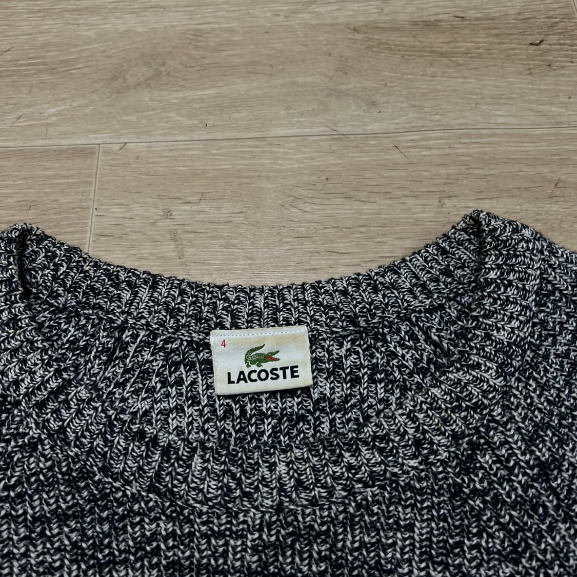 라코스테 여성 베이직 헤링본 라운드넥 니트 스웨터 [그레이] 4사이즈 상품이미지4
