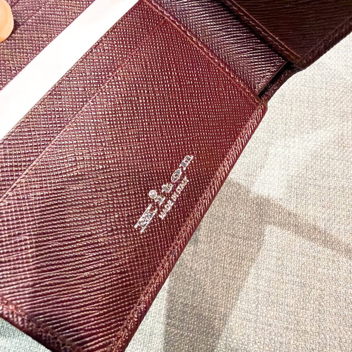 (정품/새상품) KITON 키톤 남성 버건디 사피아노 반지갑 상품이미지4