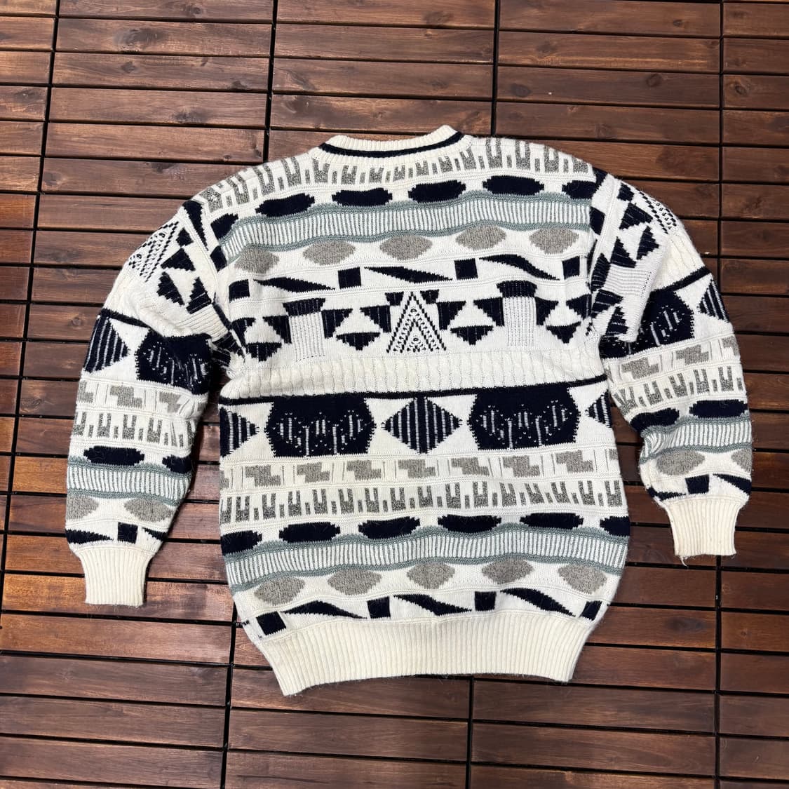 90s 골든타임 기하학 패턴 니트 (XL)  상품이미지3