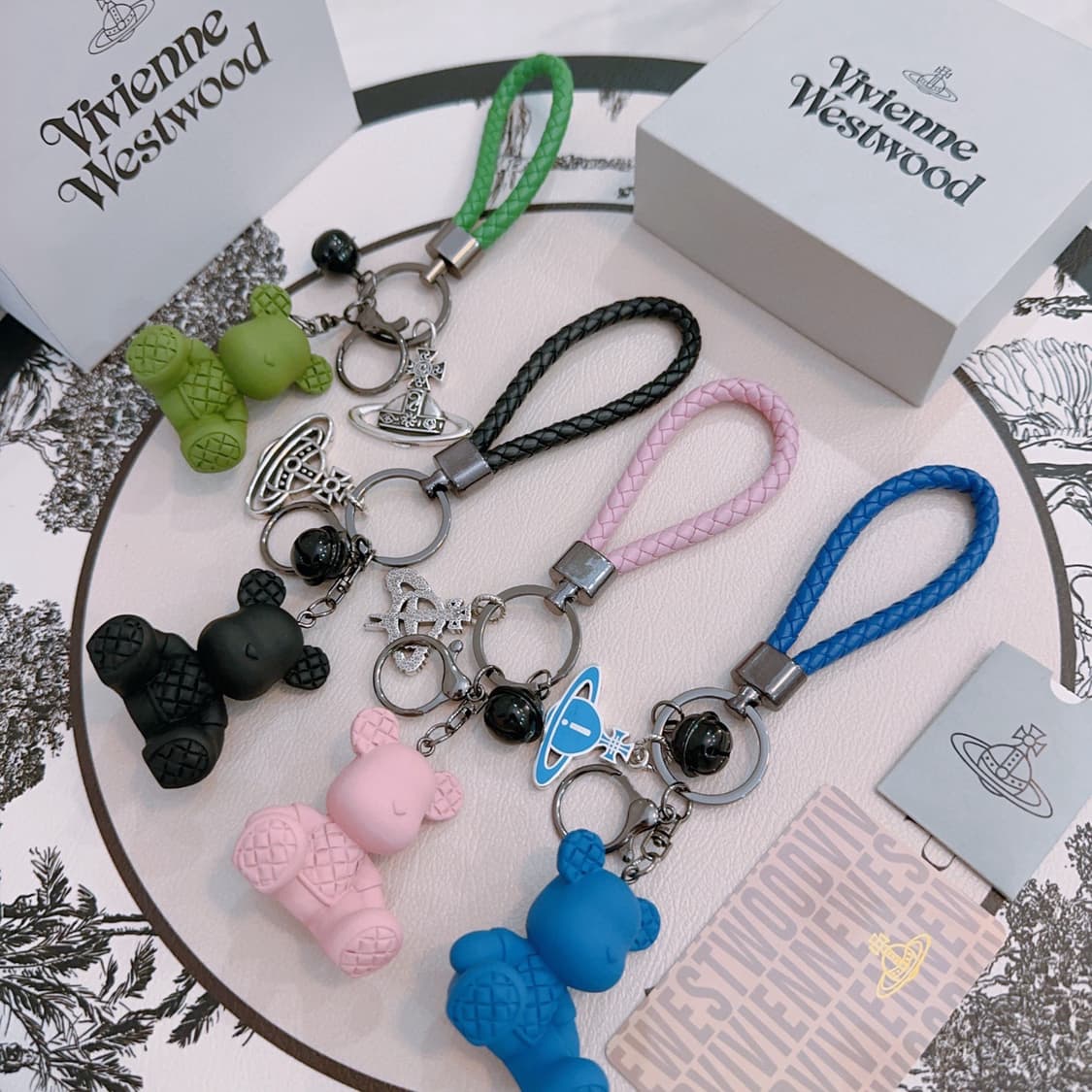 비비안 웨스트우드 레이나  Vivienne Westwood 상품이미지1