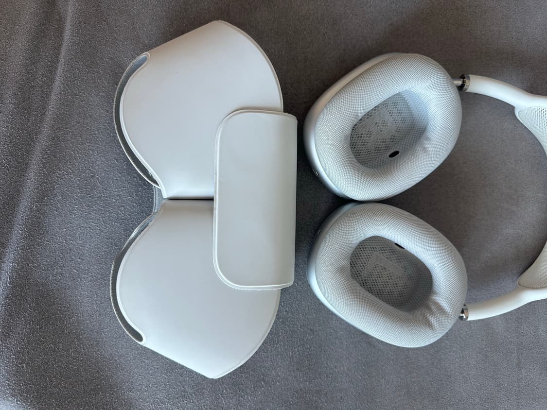 에어팟 맥스 실버 1세대 8핀 라이트닝 상품이미지1