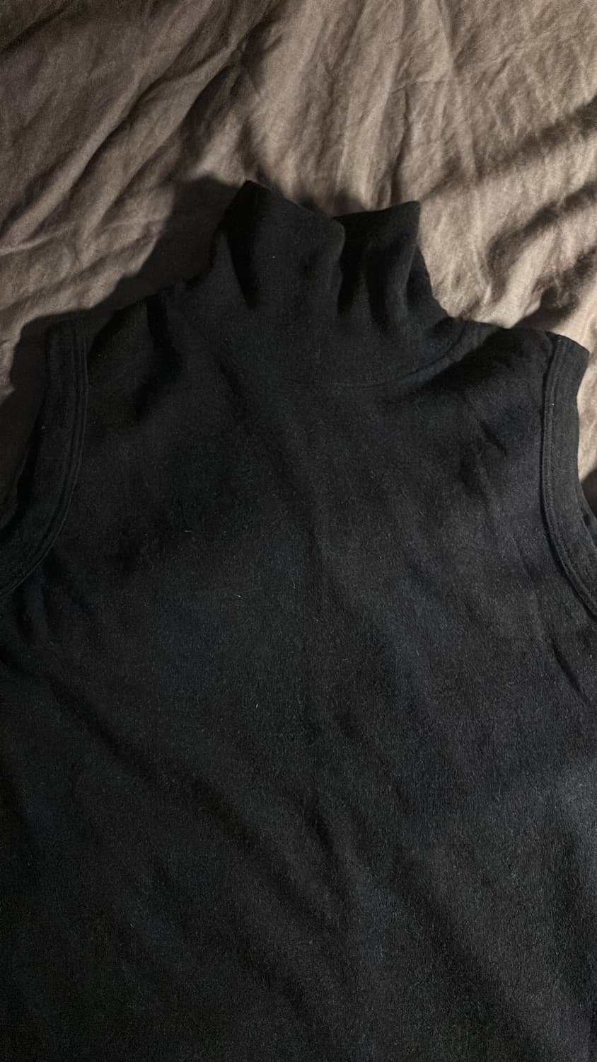 릭오웬스 구형 터틀넥 슬리브리스 나시 44사이즈 상품이미지1