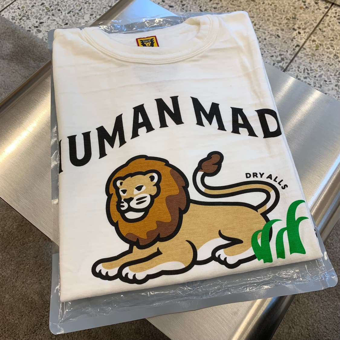 [XL] 휴먼메이드 라이온 티셔츠 상품이미지1