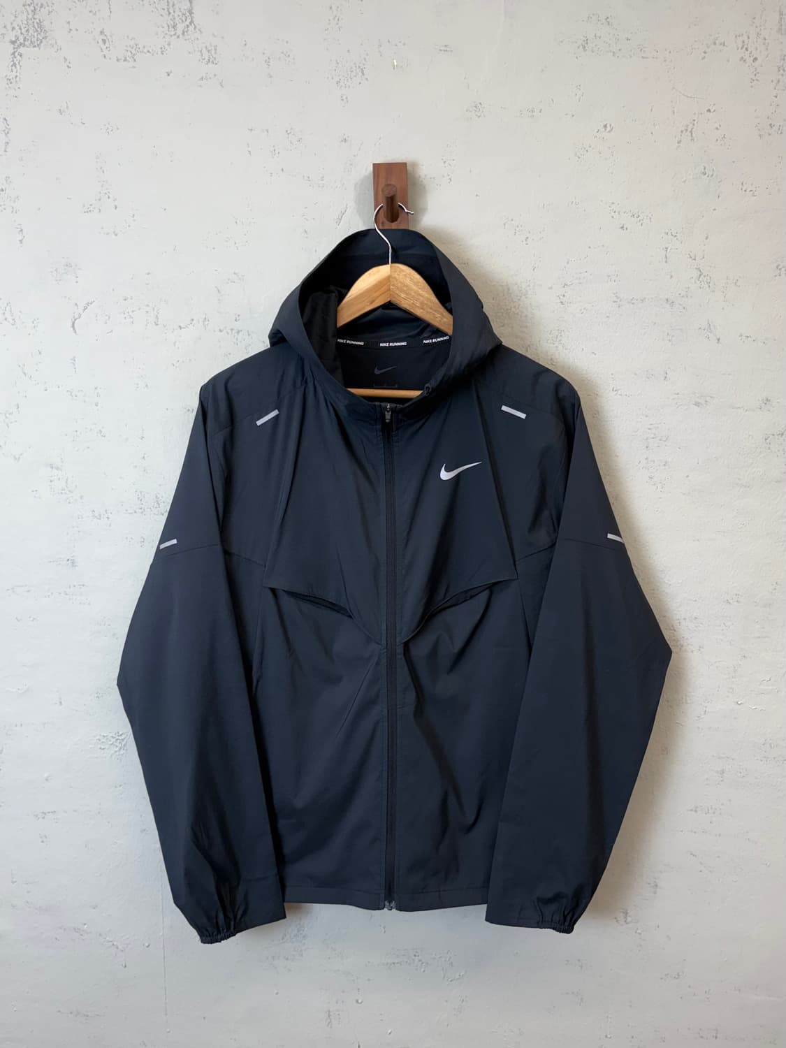 나이키 UV 리펠 러닝 바람막이 블랙 상품이미지1