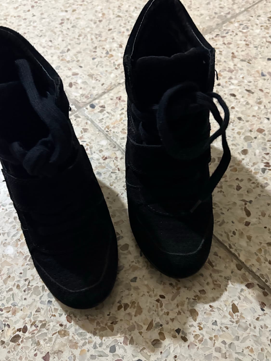 [35/230] 아쉬 보위 스웨이드 하이탑 블랙 상품이미지2