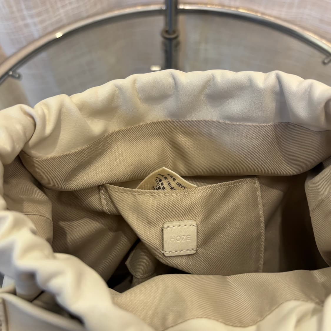 정품 호제 소가죽 버킷 크로스백     상품이미지9