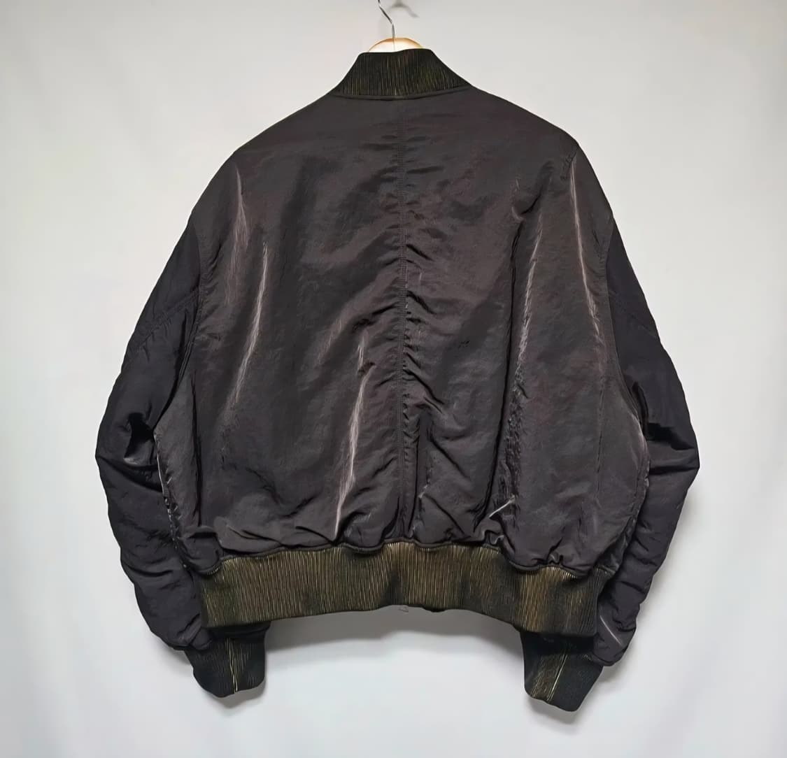 솔리드옴므 22fw 나일론 리버시블 마원 상품이미지2