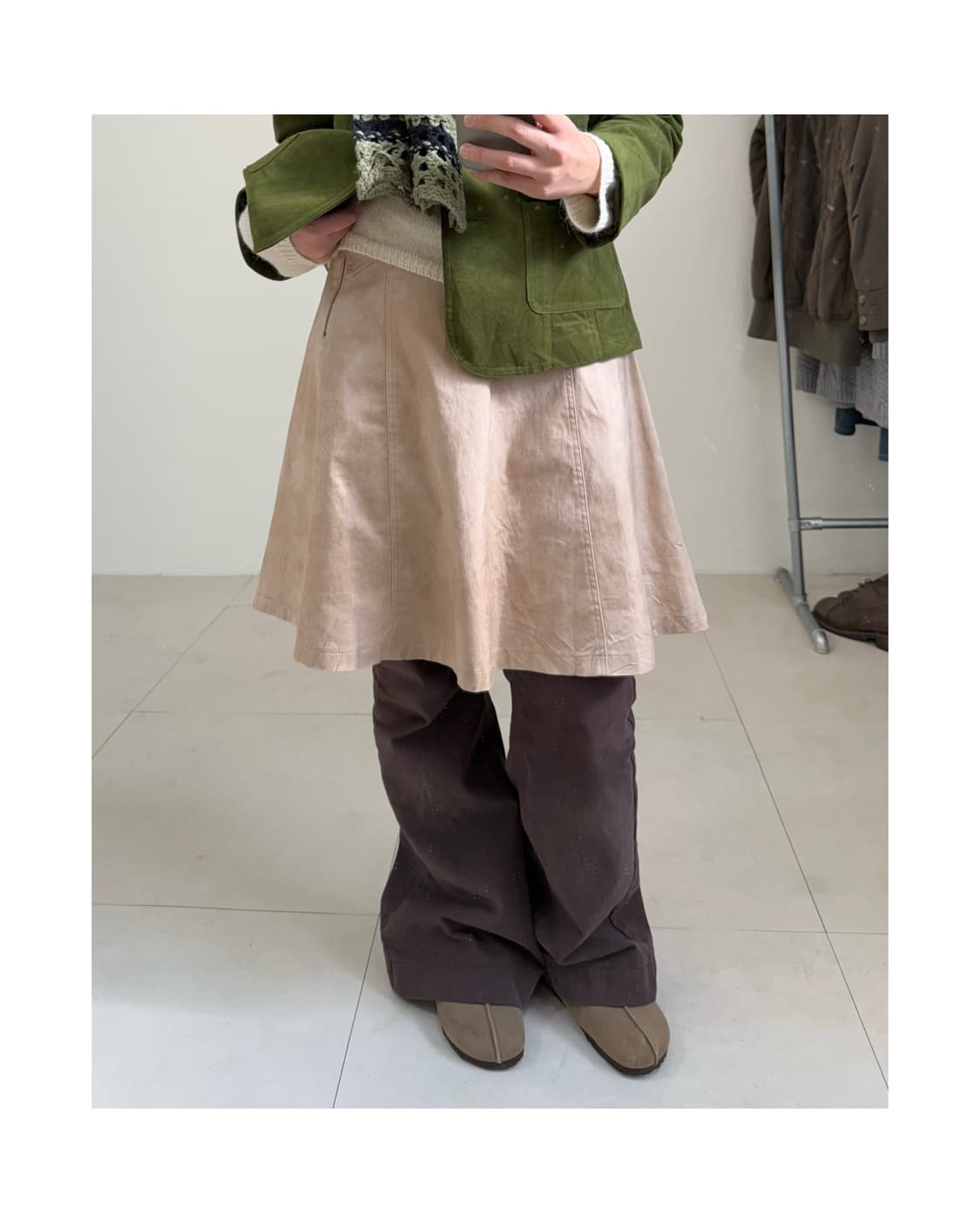 Strawberry fields 미디 스커트 상품이미지1