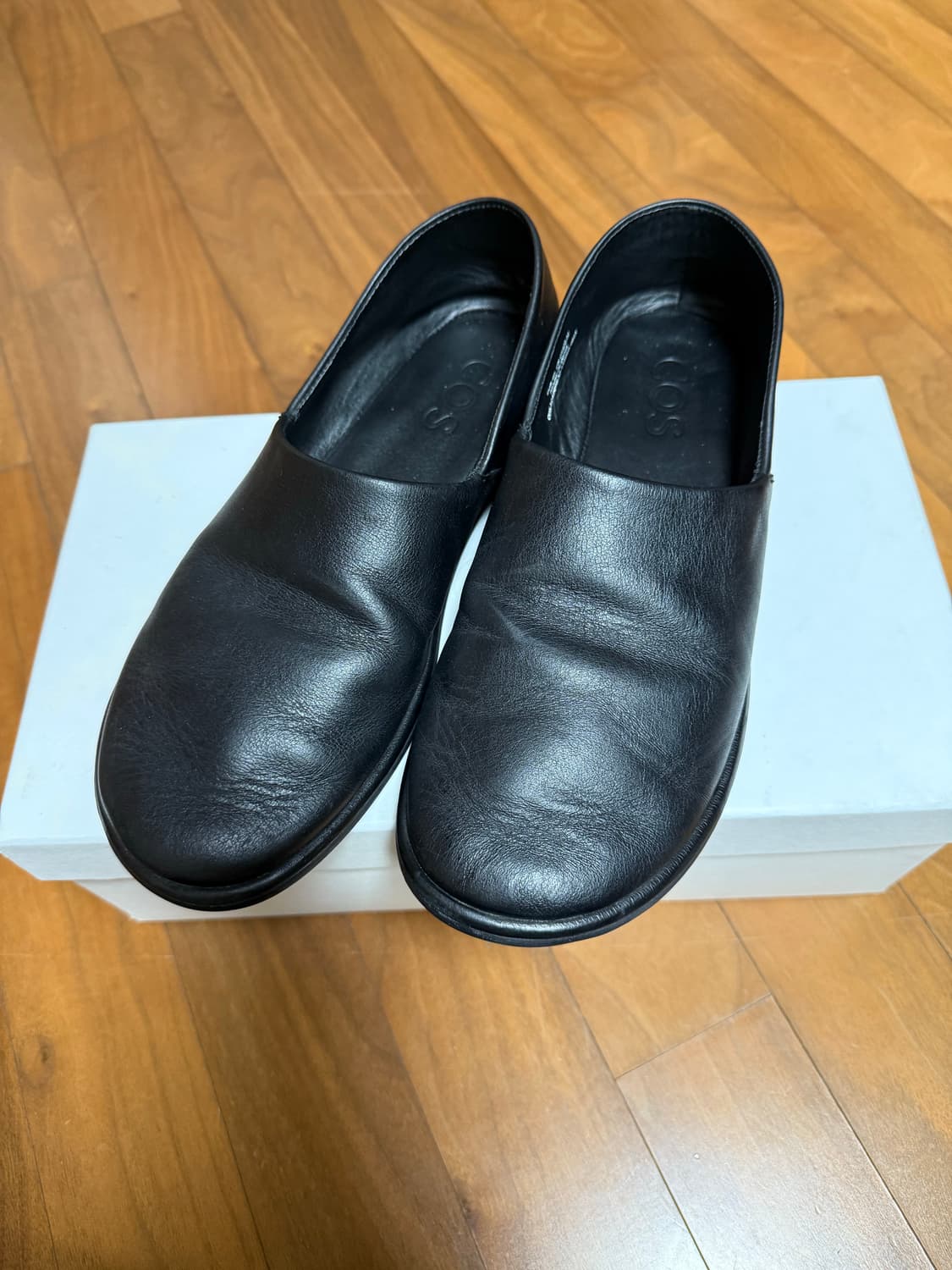 코스 슬립온 40 255 상품이미지1