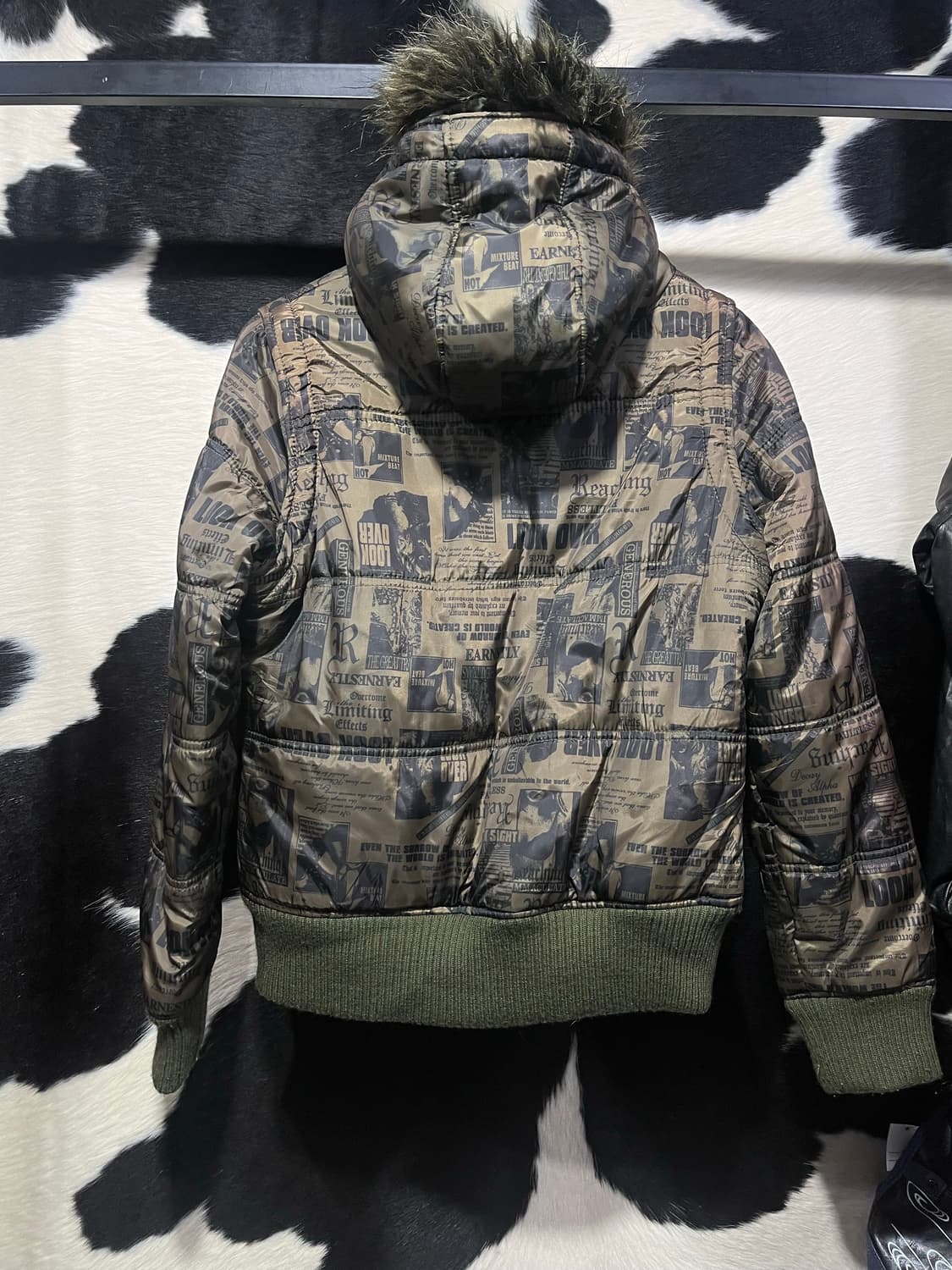 퍼 후드 투웨이 프린팅 패딩 상품이미지7