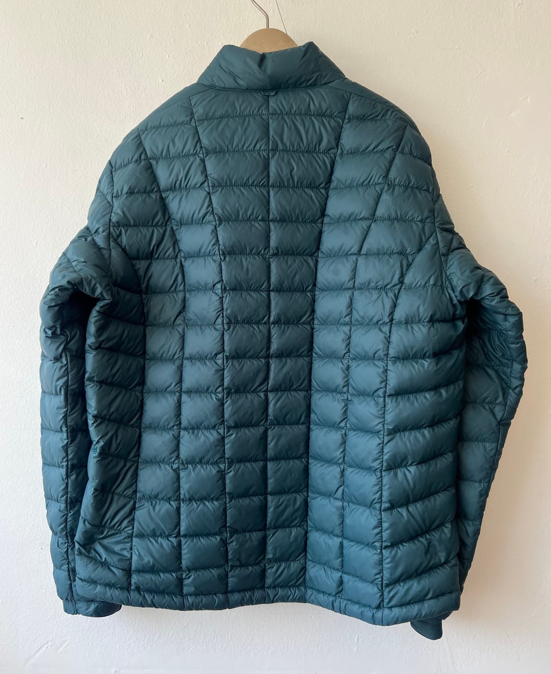 몽벨 남성 그린 구스다운경량패딩 상품이미지9