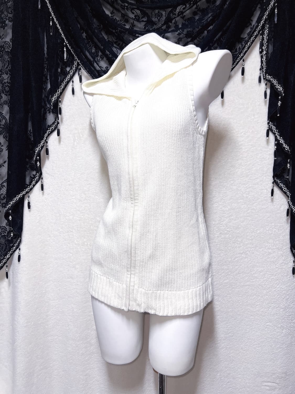 pendora 화이트 니트 후드조끼 집업 베스트 달천깔 갸루 펑크 y2k 상품이미지1