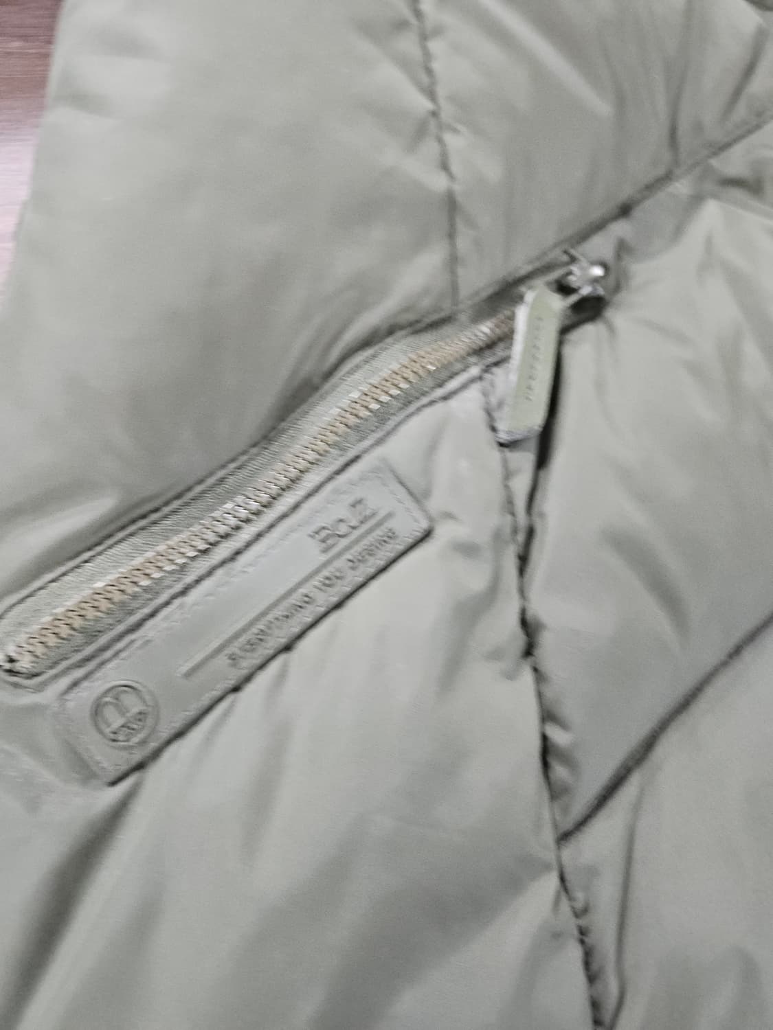 BAUZ  카키색 후드 롱 패딩  M 상품이미지6