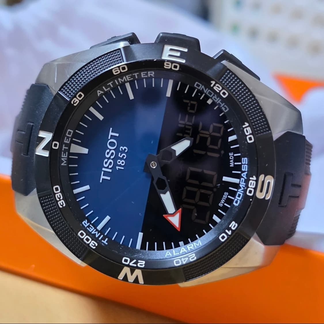 티쏘 T-터치 엑스퍼트 솔라 상품이미지3