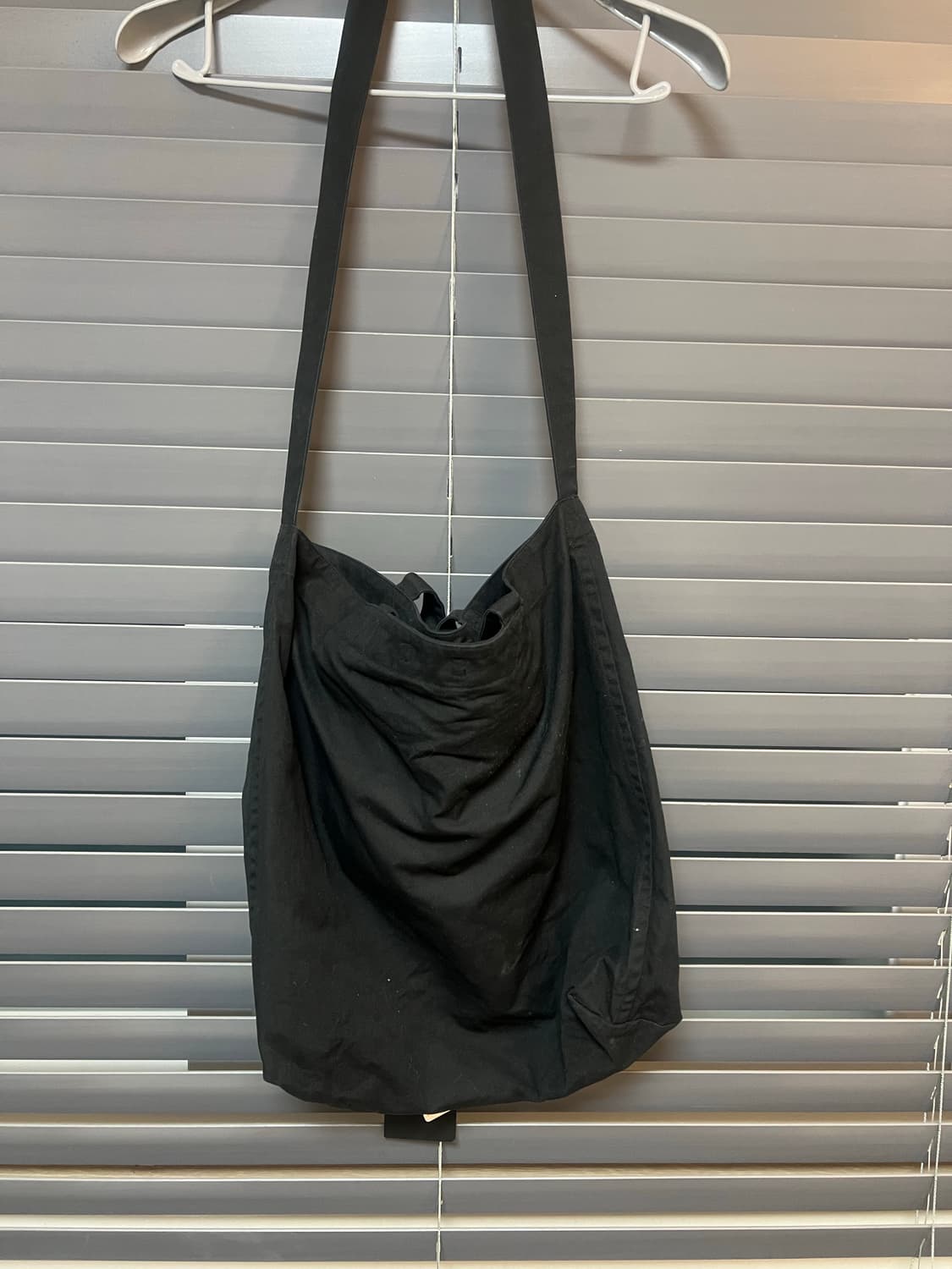 요코 사카모토 리서치 백 상품이미지1