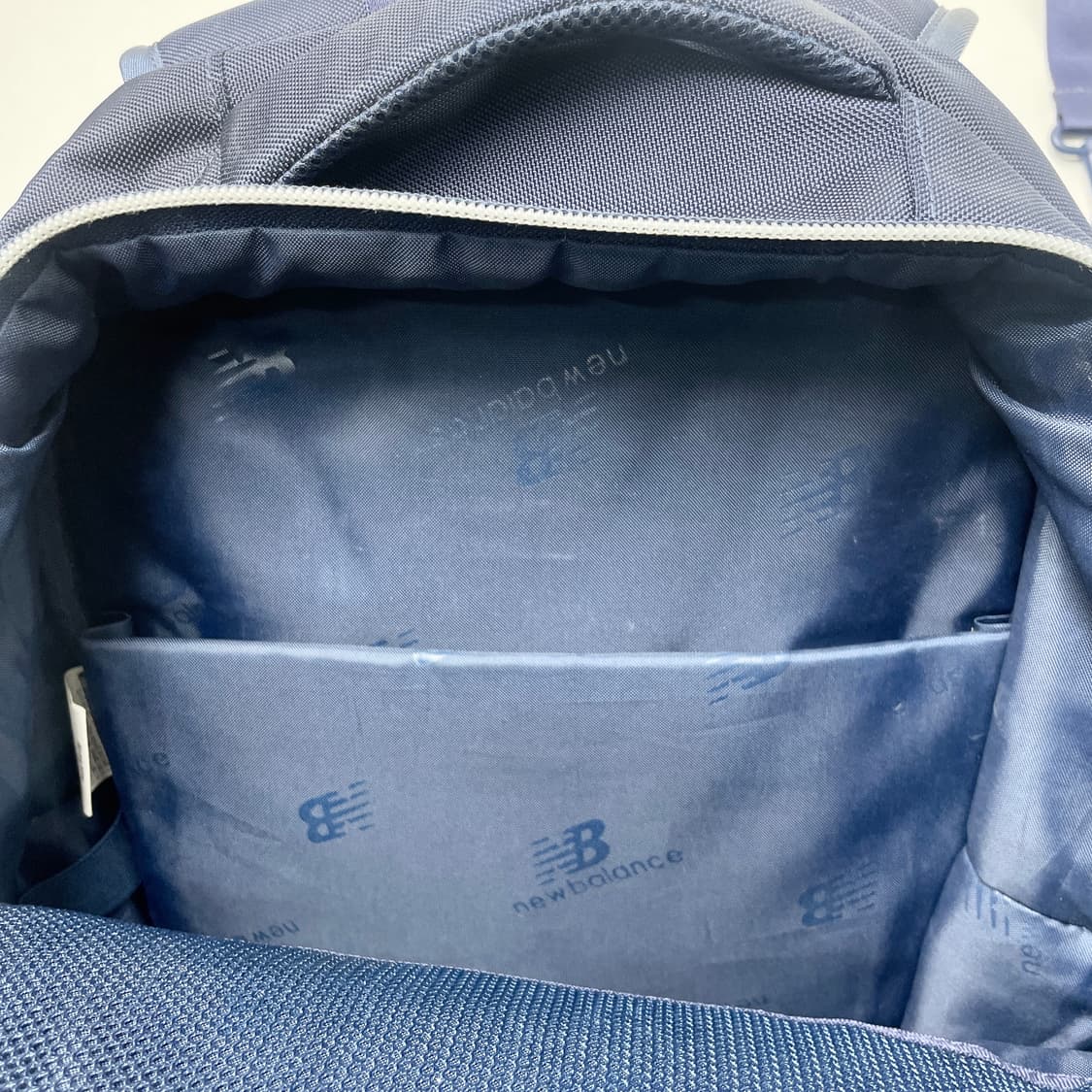 [중고] 뉴발란스 책가방 보조가방 신발주머니 세트 상품이미지6