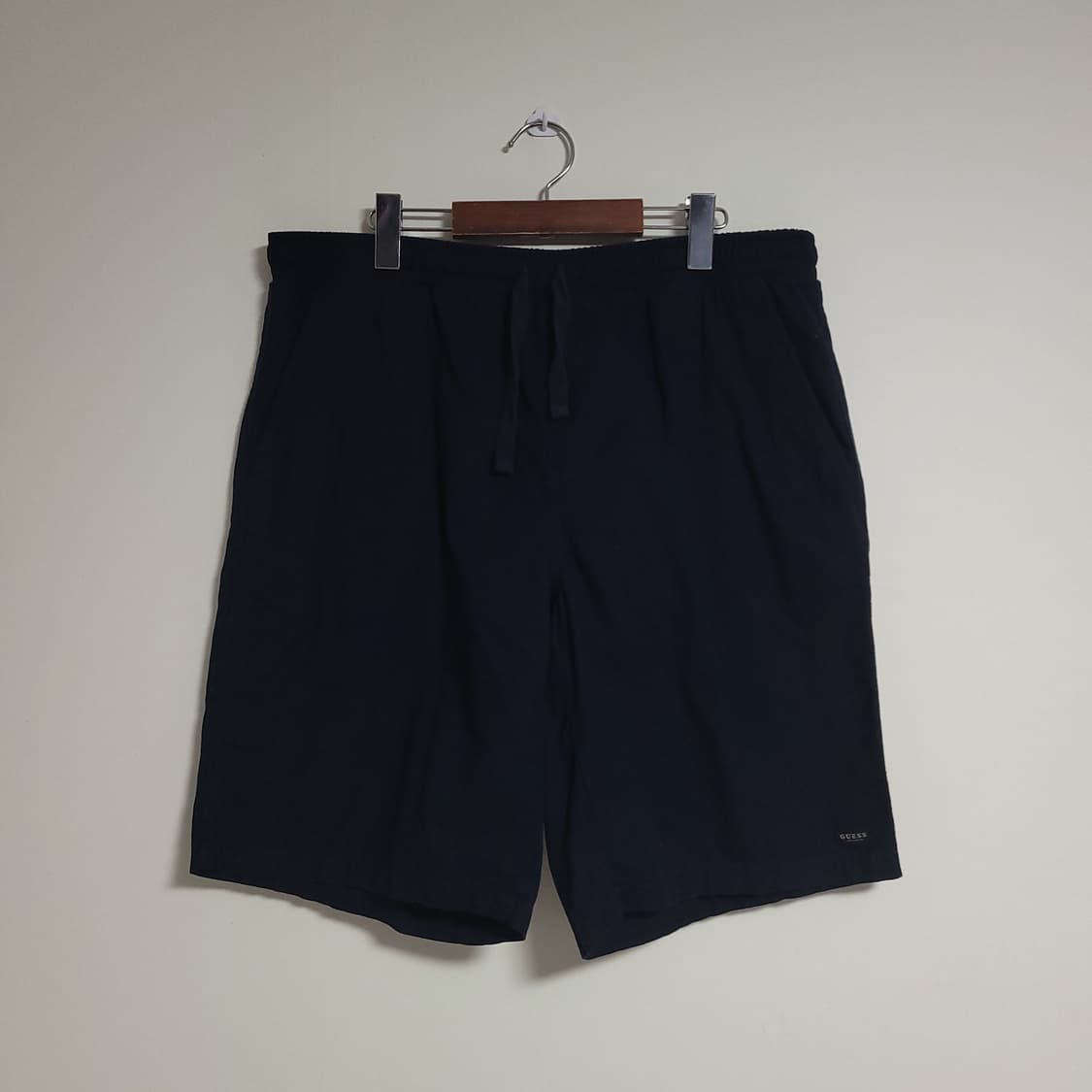(XXL) GUESS 게스 남성 네이비 반바지 상품이미지1
