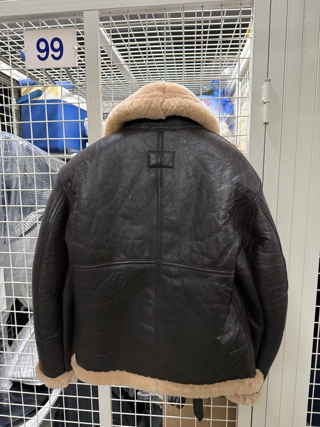 톰하디가 될 수 있다. 양가죽 무스탕 R.A.F 42사이즈 상품이미지3