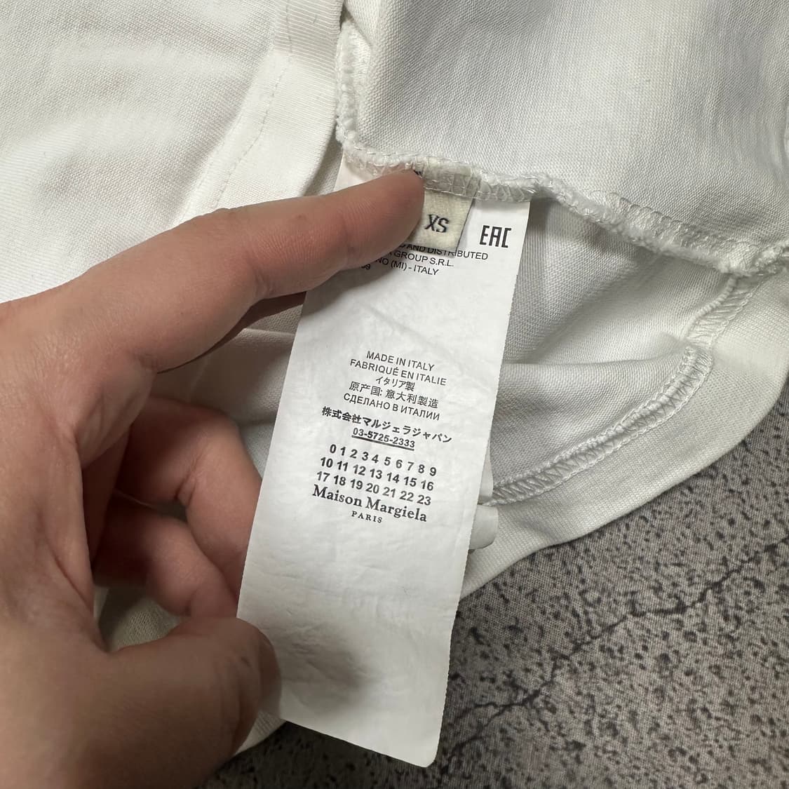 ✨ (바배) 메종 마르지엘라 화이트 빅로고 반팔티  상품이미지4