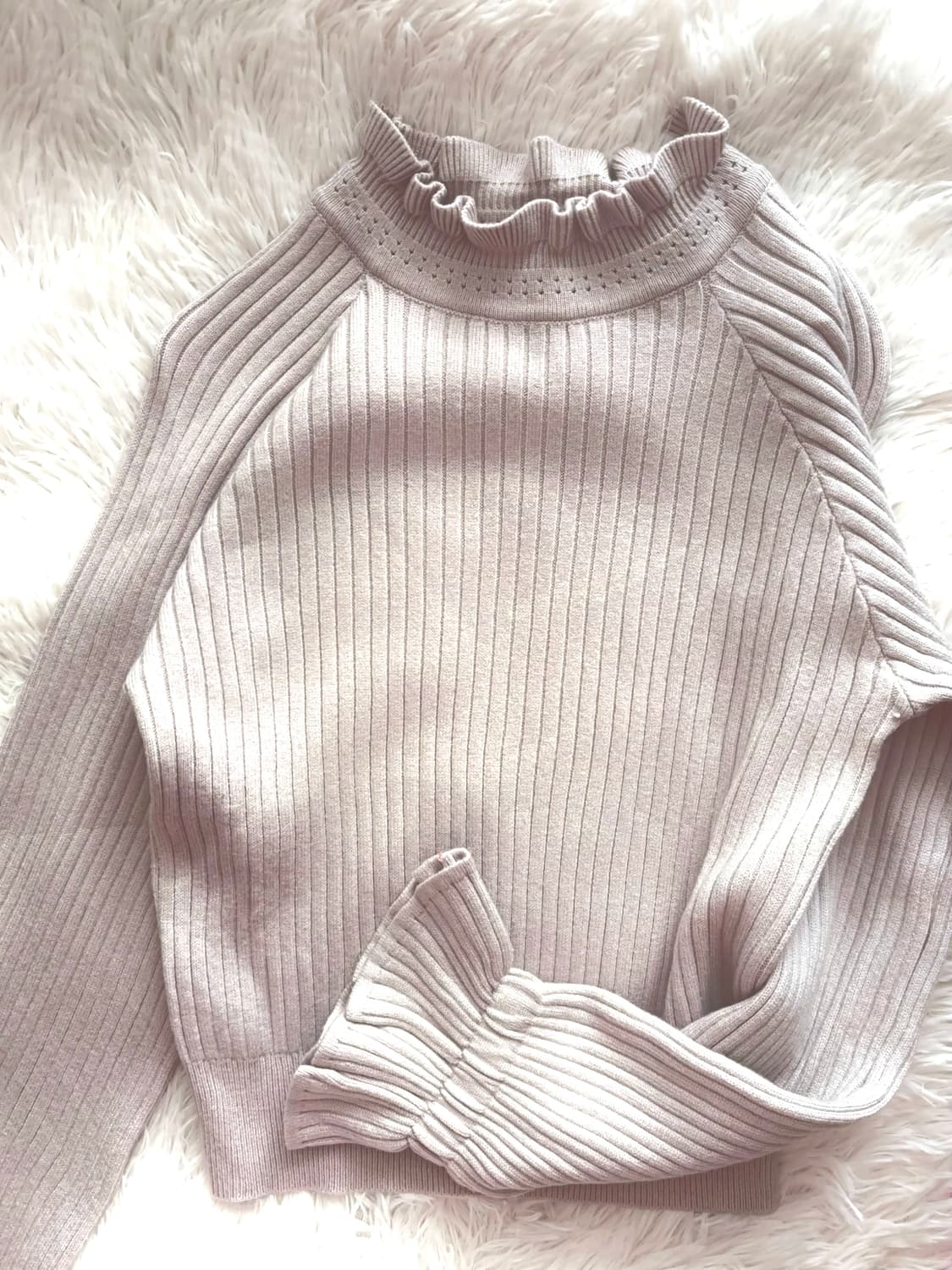 스나계 골지 프릴 니트 블라우스 상품이미지3