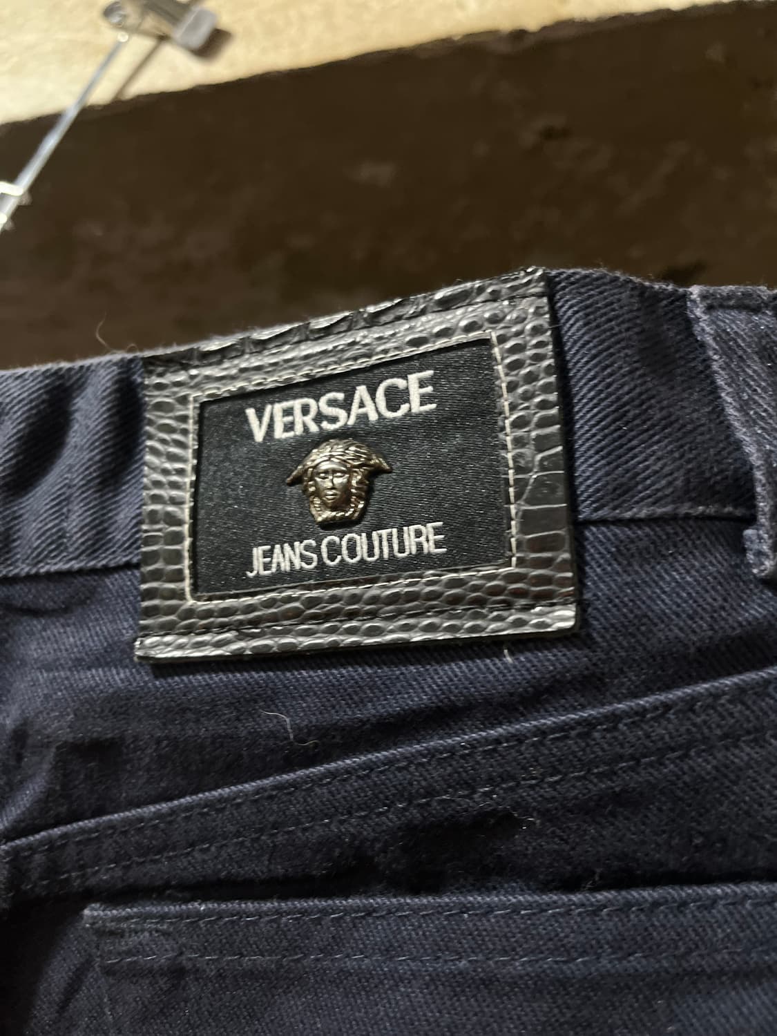Versace 베르사체 블랙 스트레이트 팬츠 상품이미지1