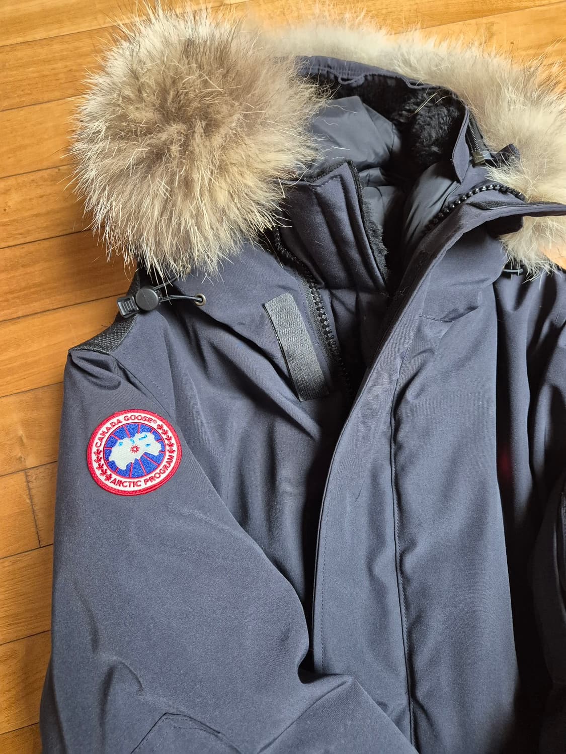 캐나다구스 헬리아크틱 네이비 m사이즈 상품이미지1