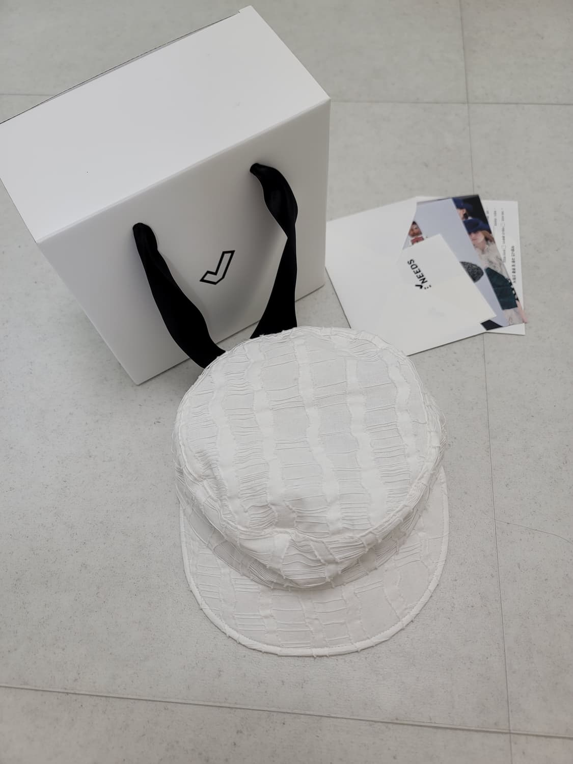 BELLBOY CAP_WAVE WHITE 어썸니즈 벨보이 캡 상품이미지4