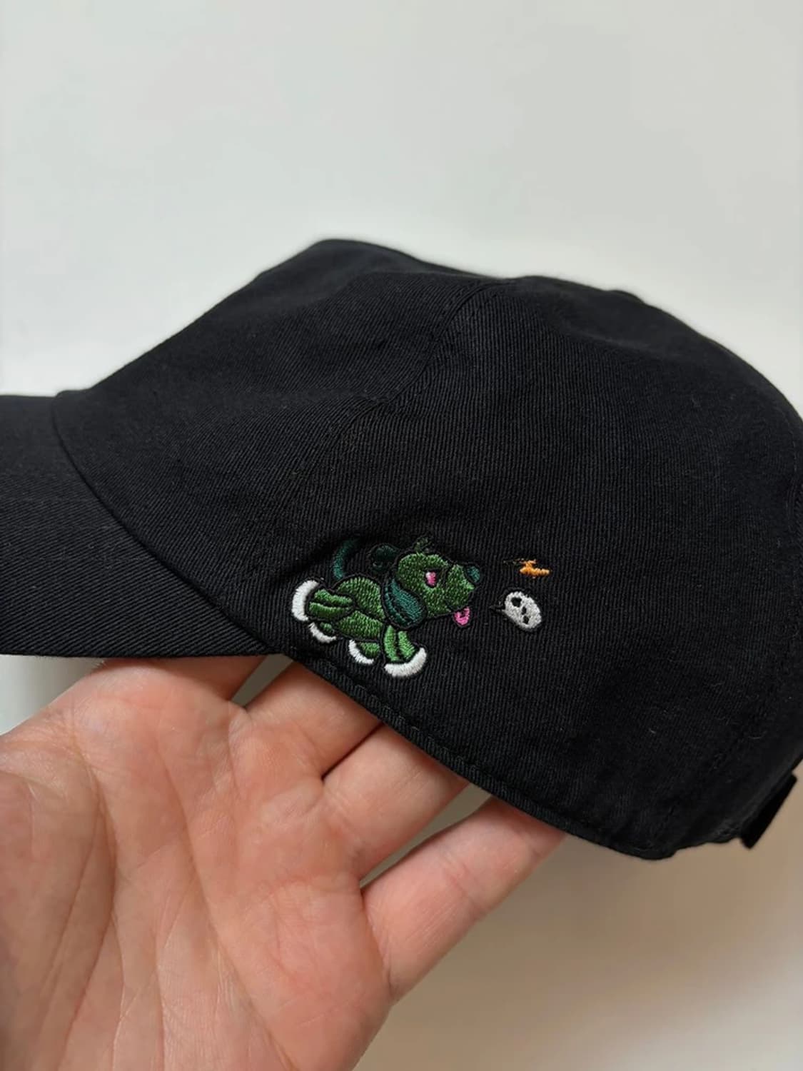 MCM 클래식 우먼스 코튼 트윌 볼캡 Q1547 상품이미지4