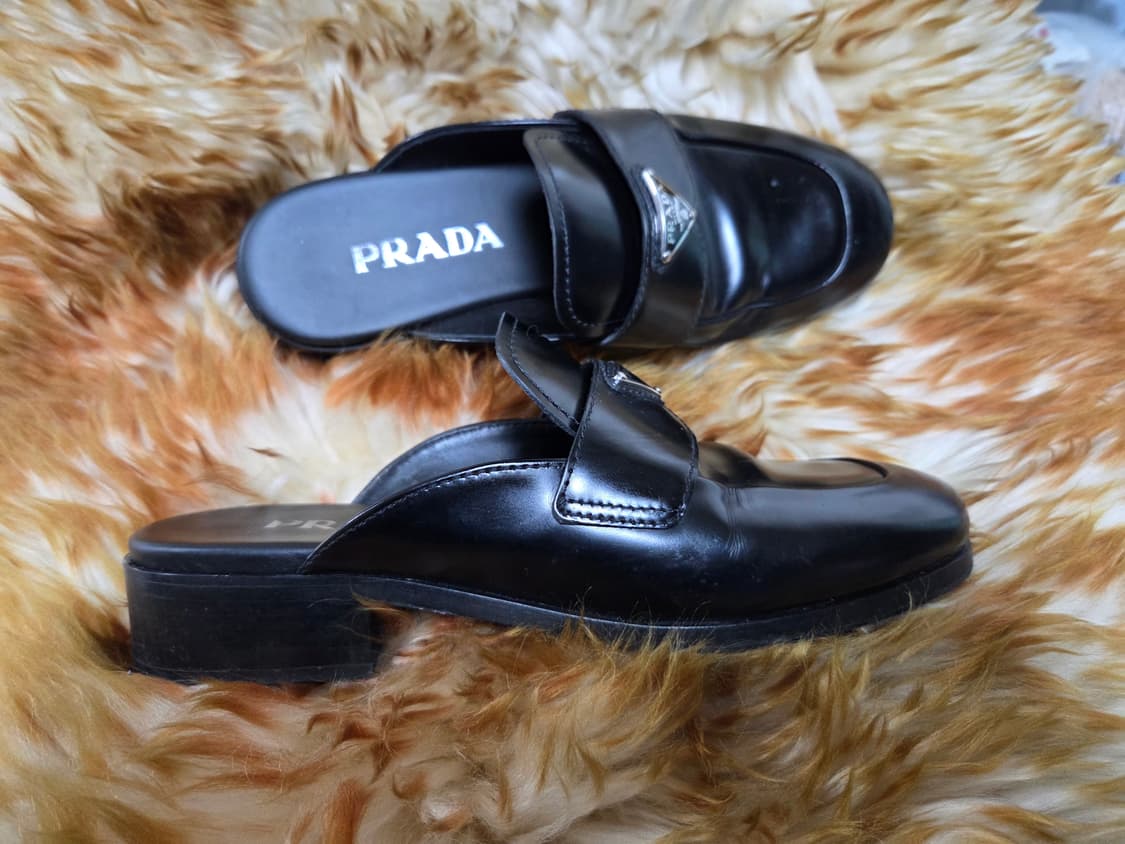 프라다 로퍼 슬리퍼  상품이미지2
