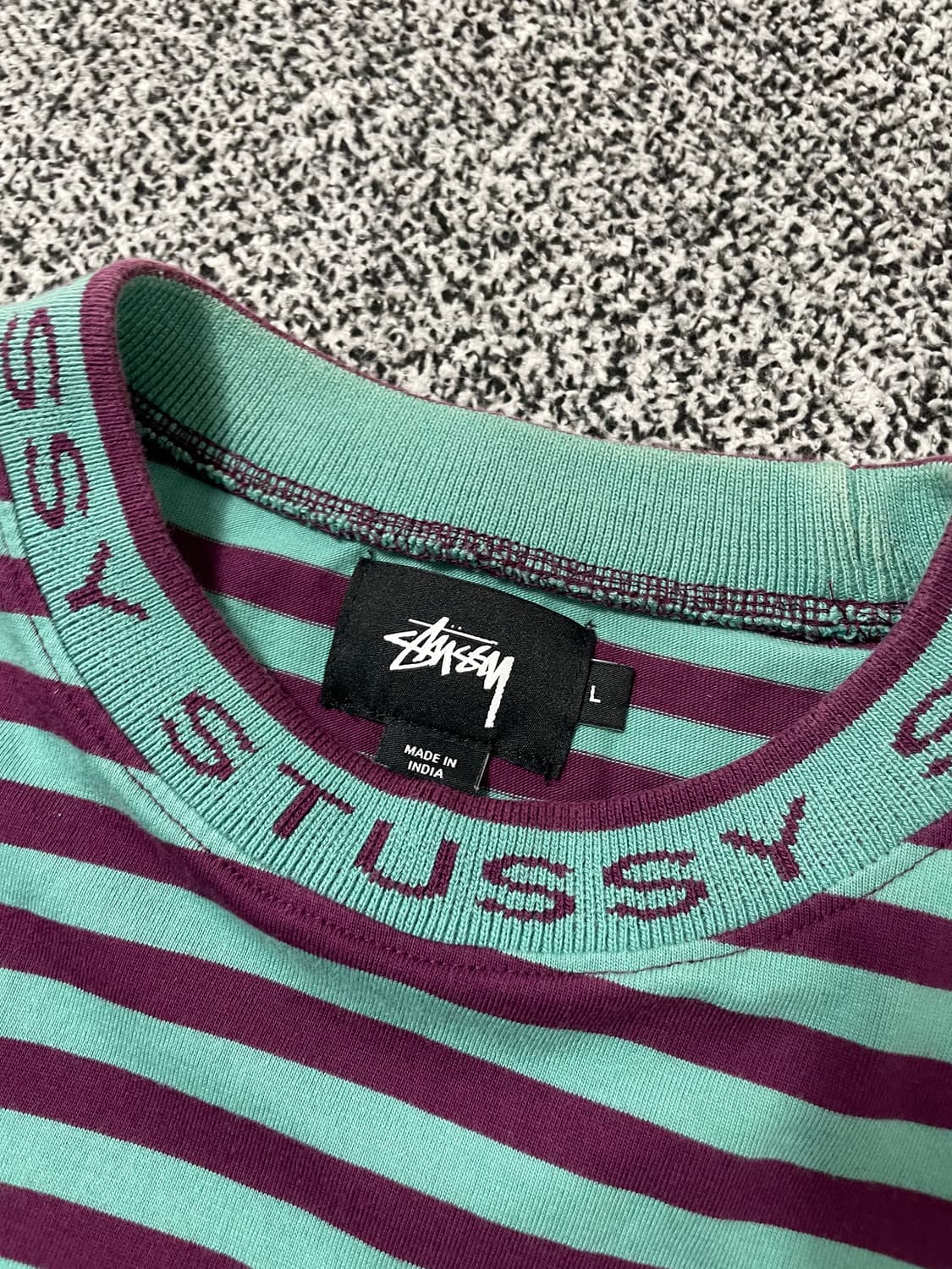 빈티지9. STYSSY 스투시 로고 넥 스트라이프 롱슬리브 티셔츠 상품이미지3