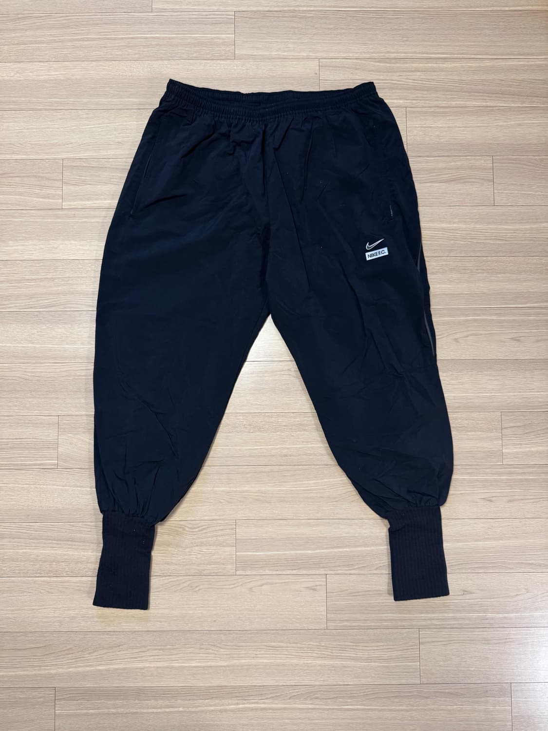 Nike F.C. 나일론 조거 팬츠 (XL 표기) 상품이미지1