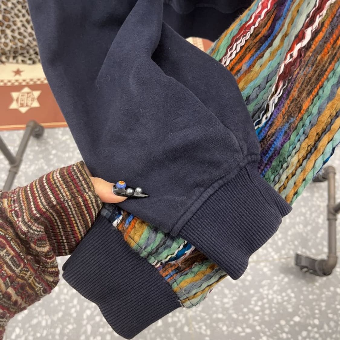 아조바이아조 유니크 보헤미안 언발 약기모 맨투맨 115 C08775 상품이미지7