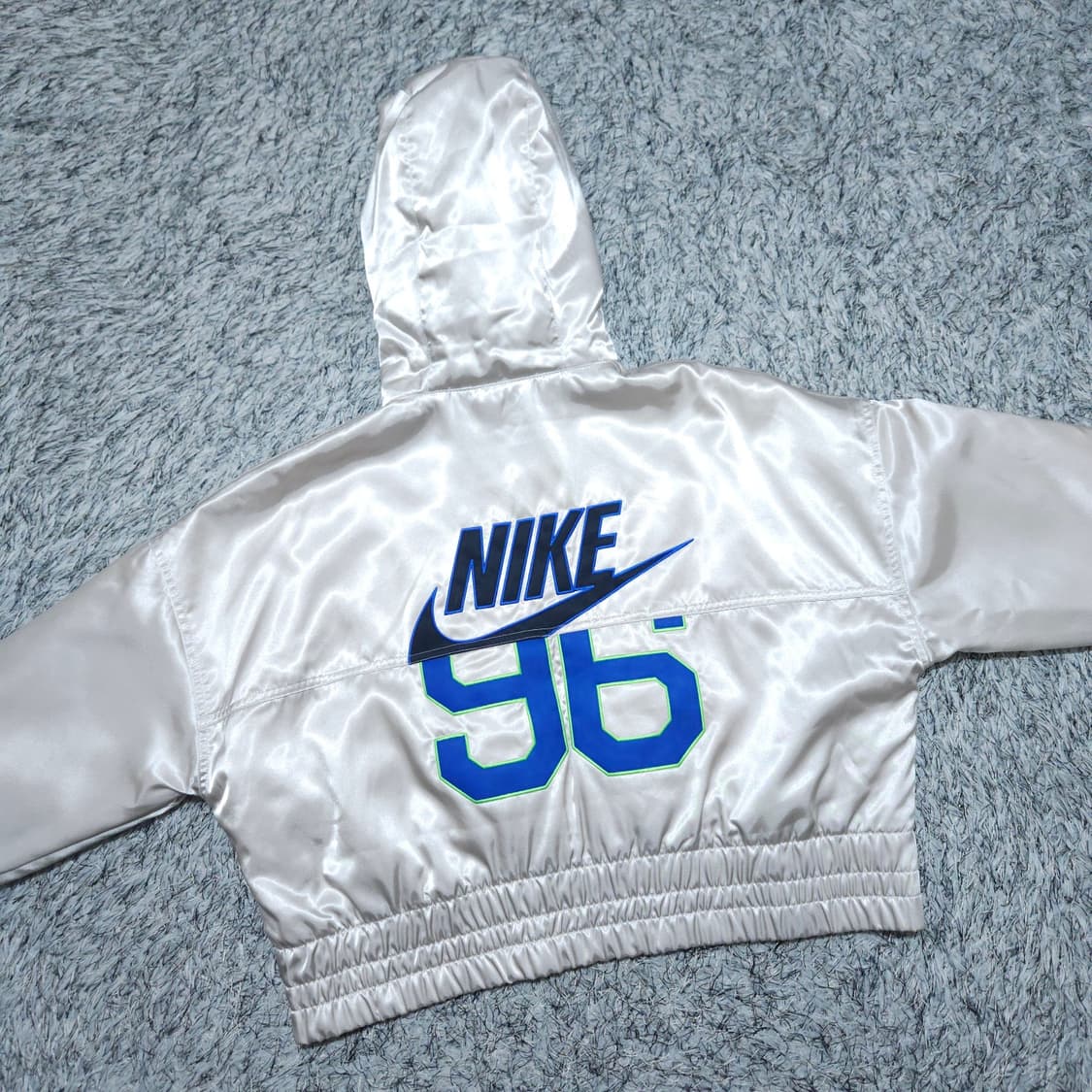 나이키) S 여자 크롭 오버핏 아노락 우븐자켓 / 왕눈이샵 상품이미지5