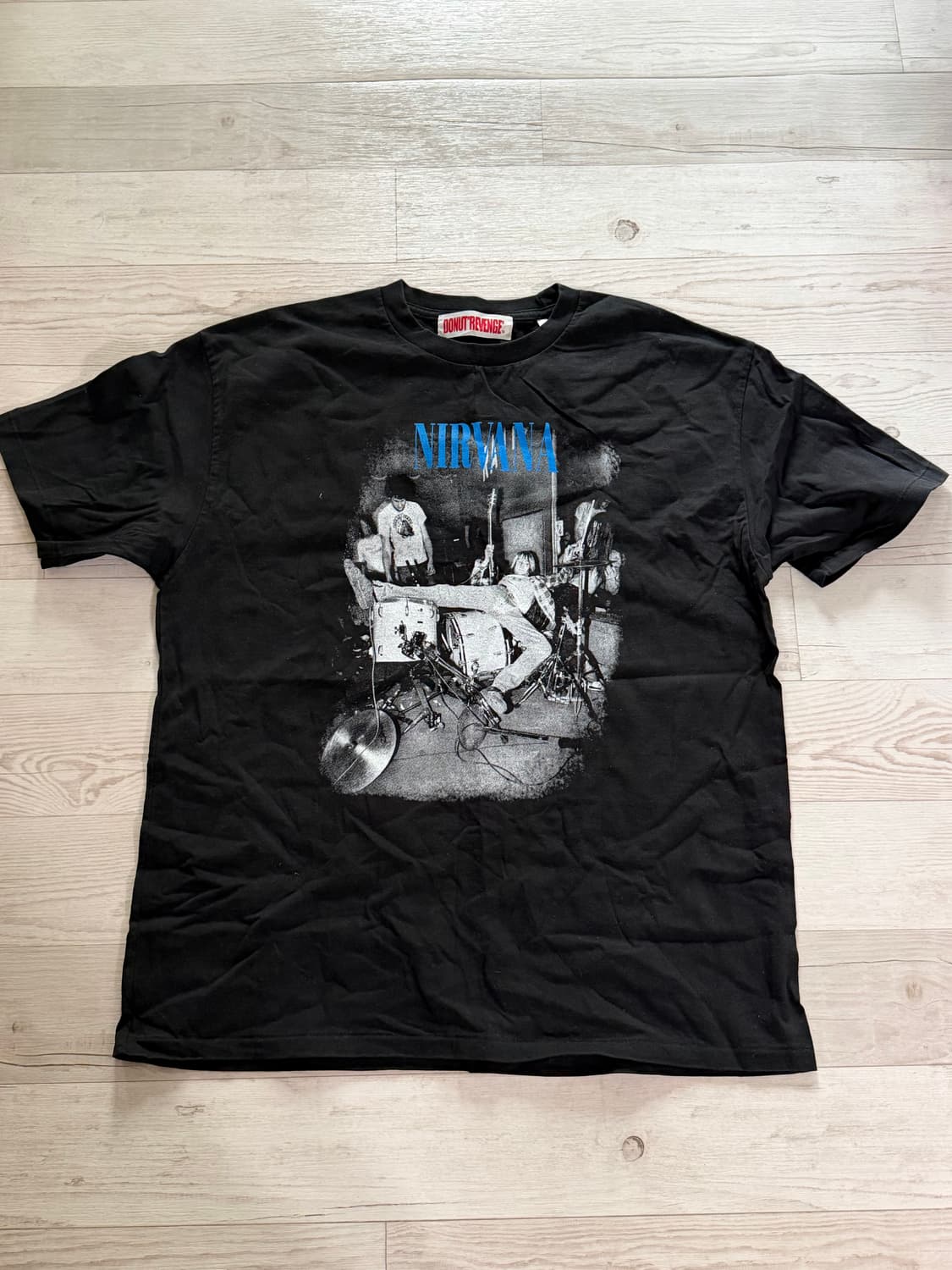 도넛리벤지 밴드티 상품이미지1