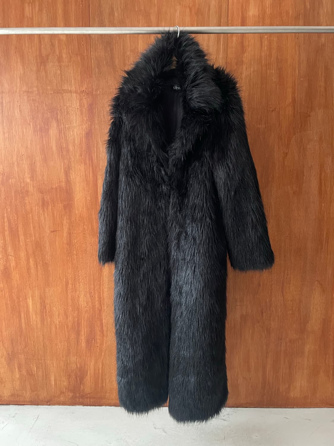 Black long shaggy faux fur coat 상품이미지3