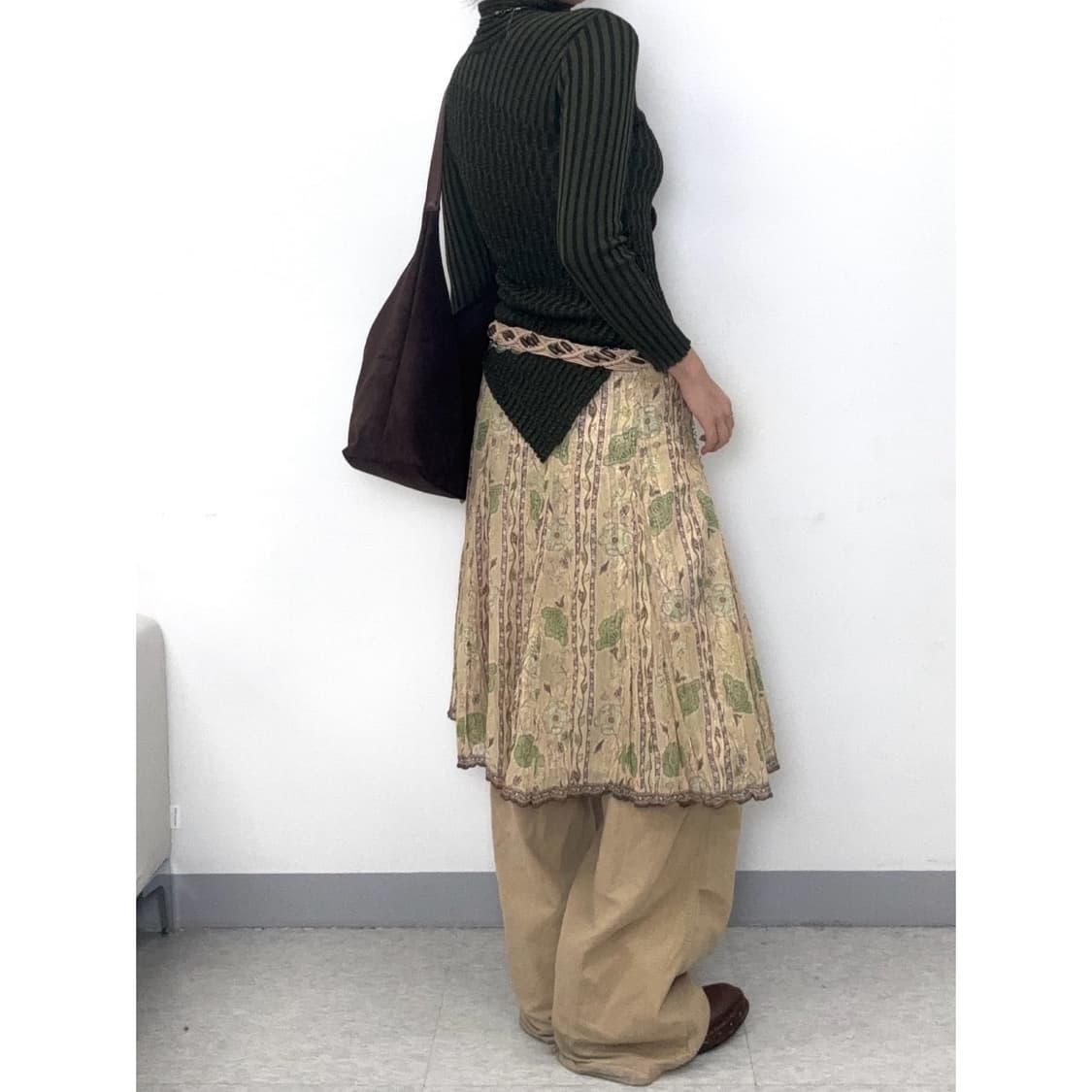 빈티지 피에르가르뎅 카키 울 니트 상품이미지3