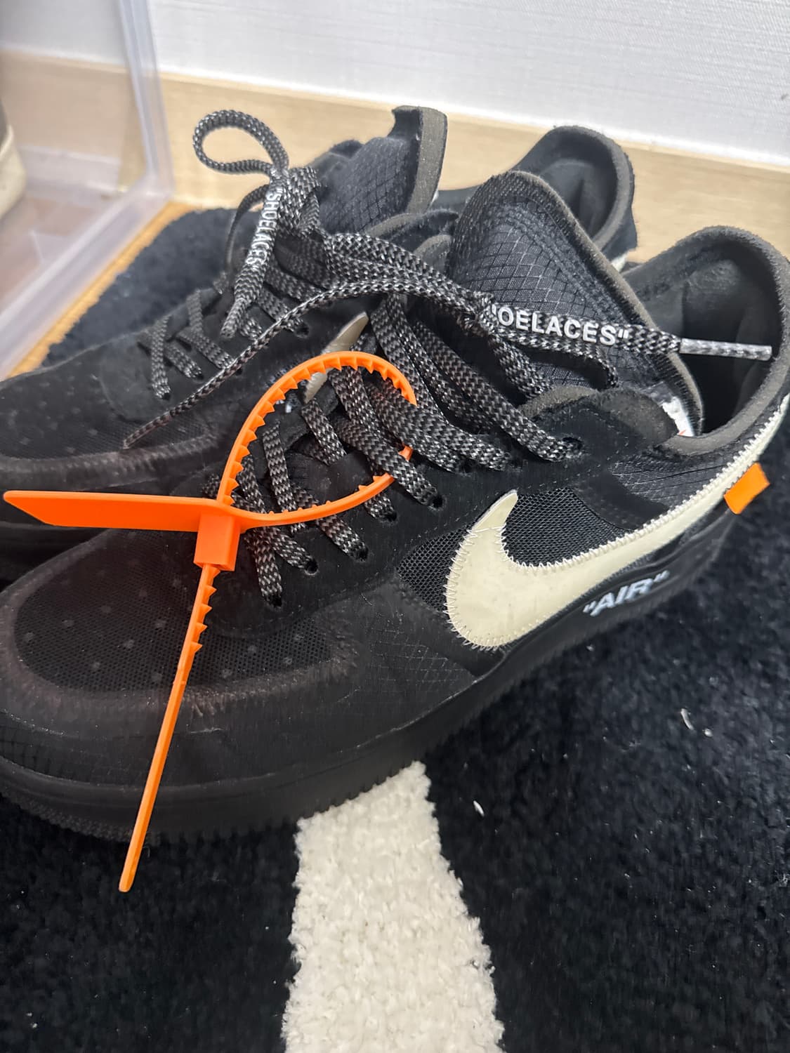 오프화이트 에어포스 260 상품이미지3