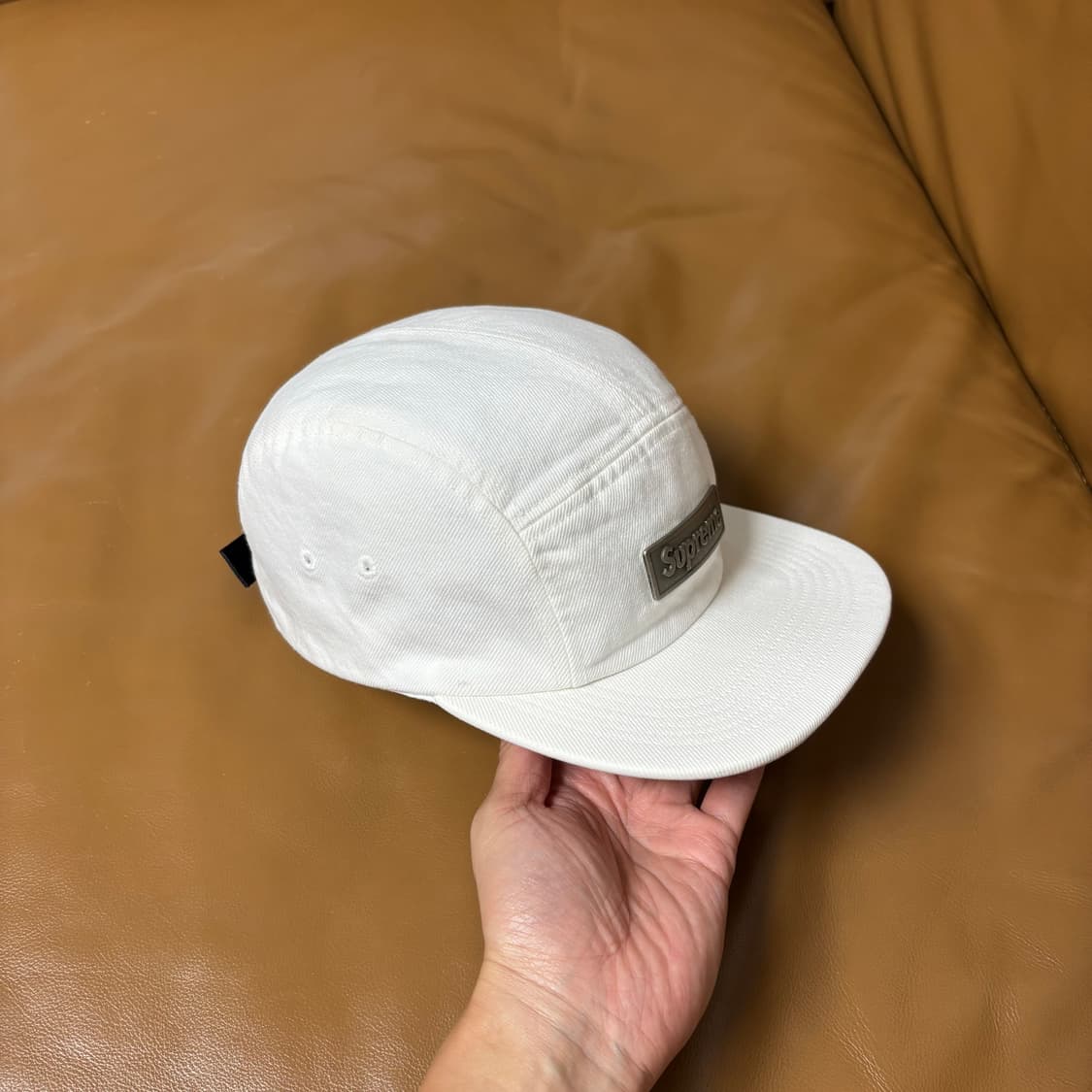 Supreme 슈프림 메탈 로고 데님 화이트 캠프캡 모자 상품이미지3